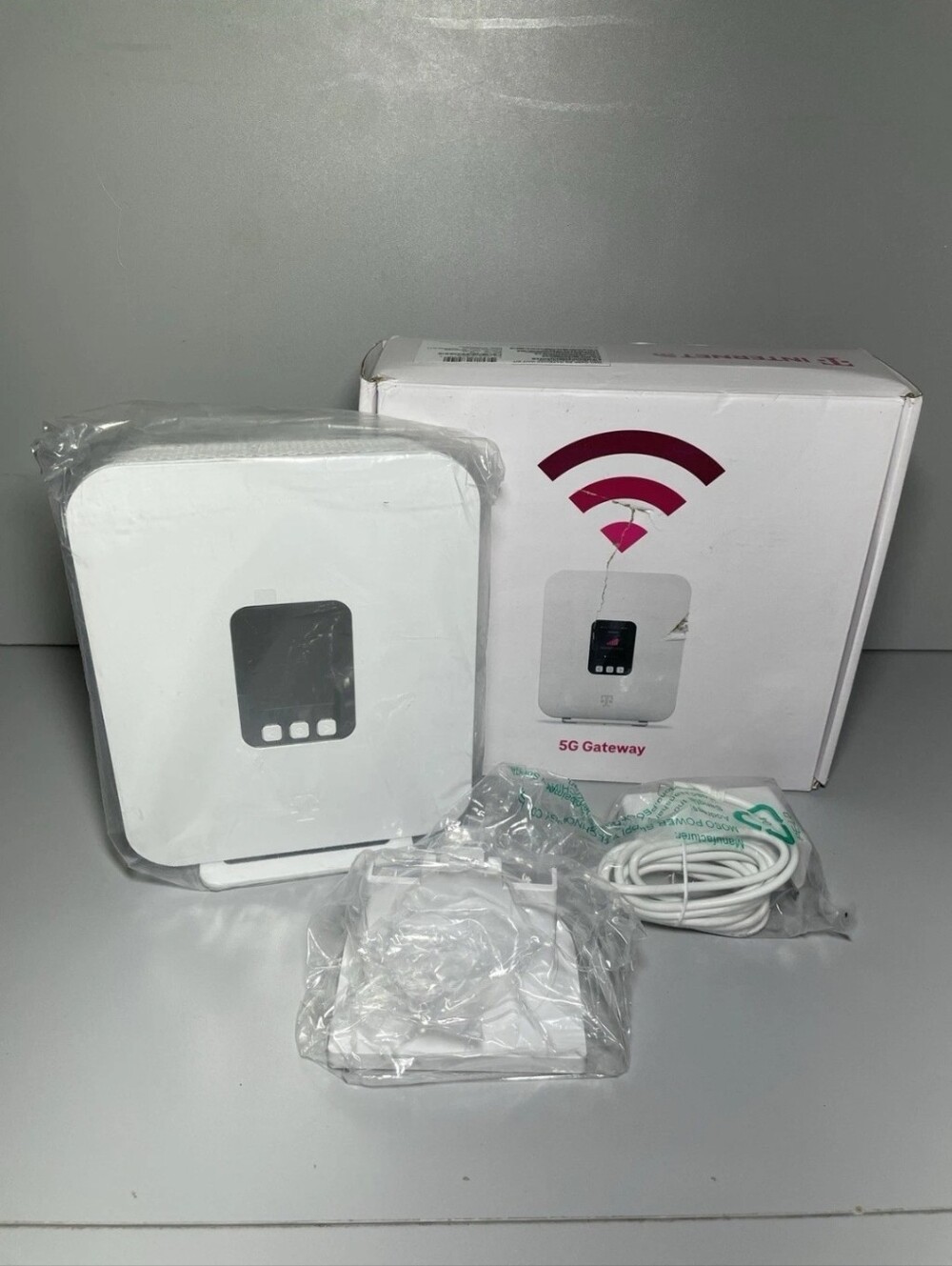 New/Open Box 2024 T-Mobile G4SE Home Internet 5G Gateway Modem